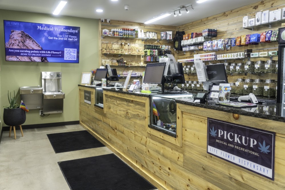 Life Flower Dispensary photo 7