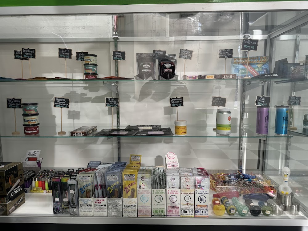 Love Cannabis Dispensary - San Mateo photo 5