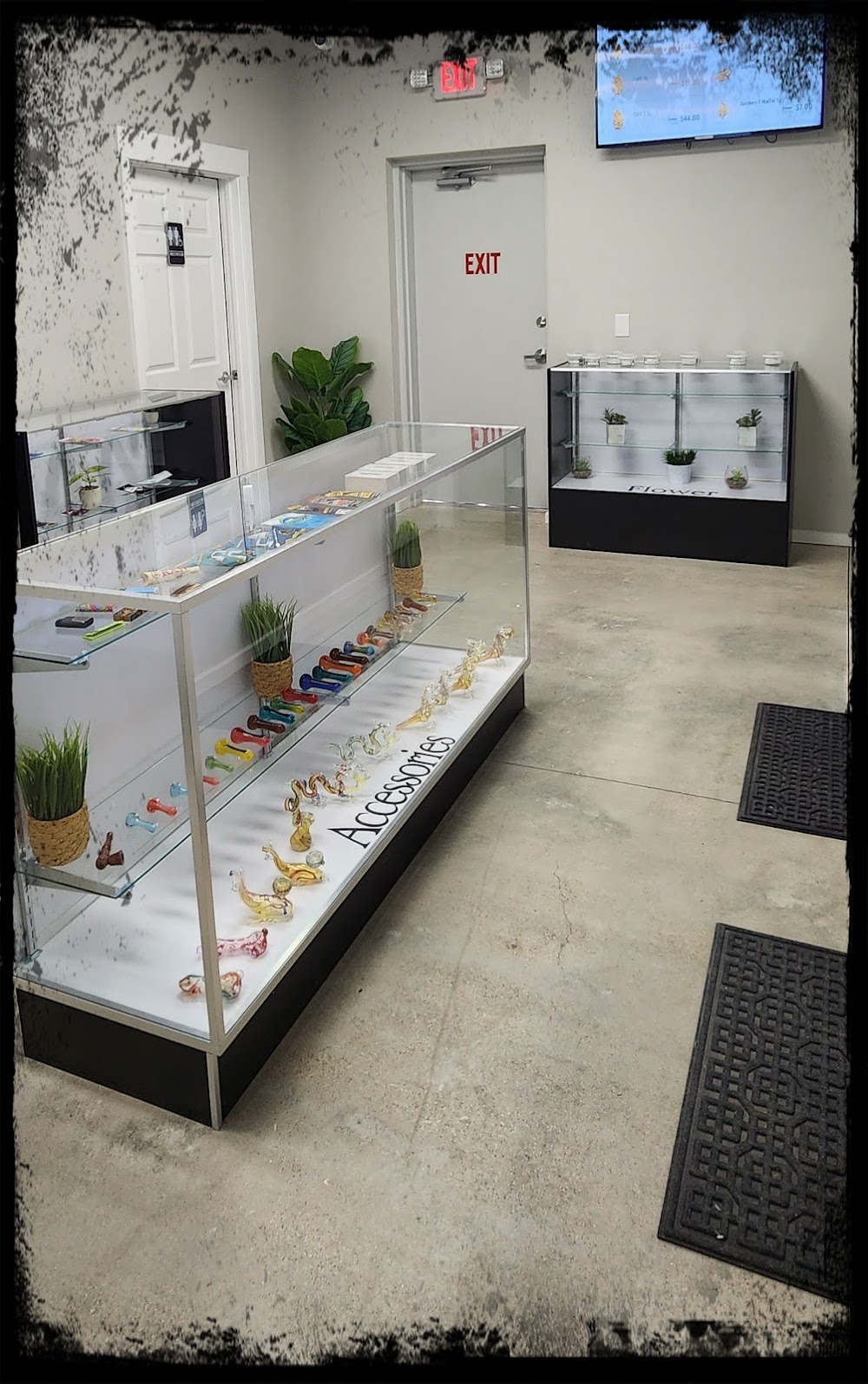 Lovingbud Dispensary & Drive-Thru photo 3