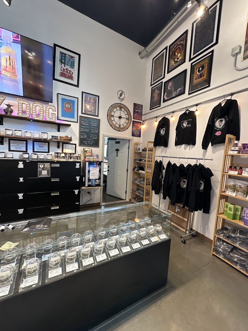 Lucky Dog Cannabis photo 5