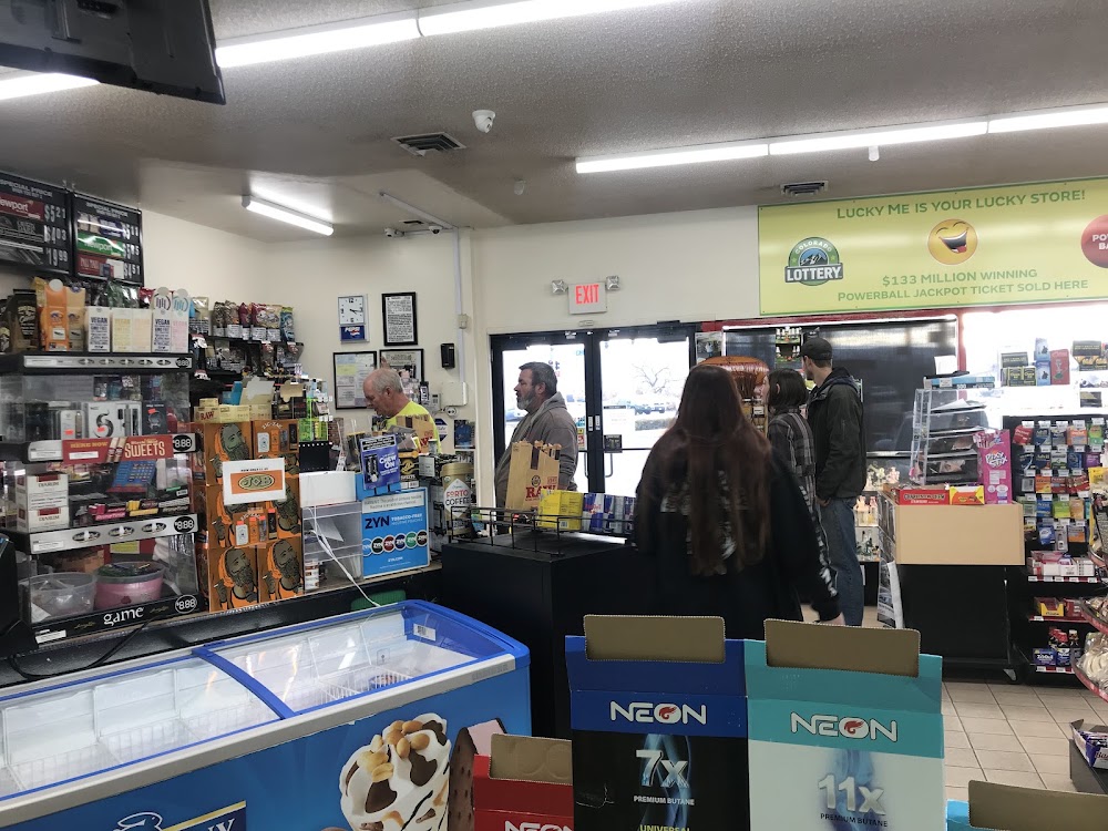Lucky Me Dispensary photo 7