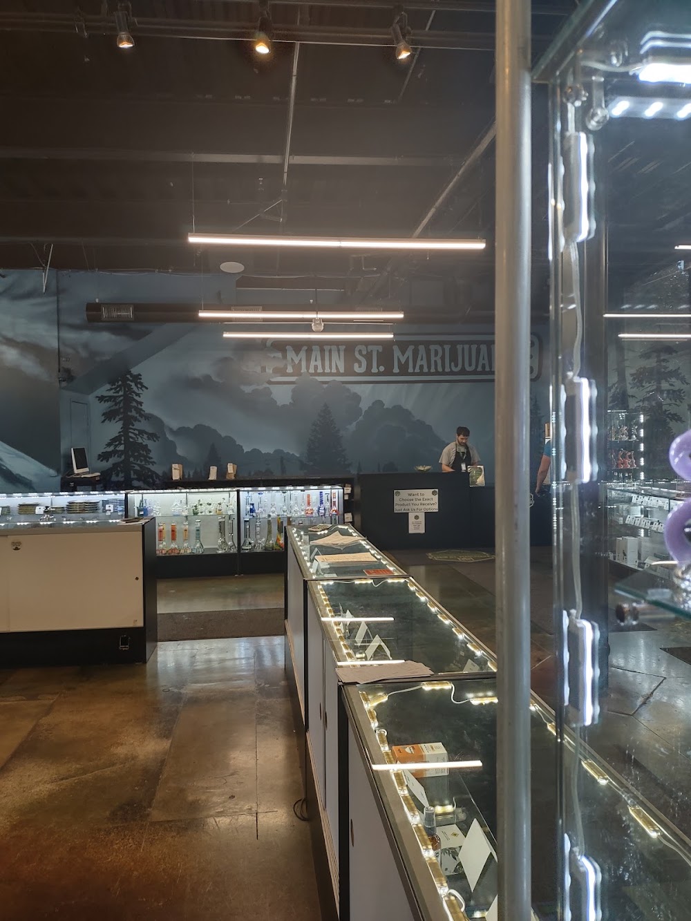 Main Street Marijuana East photo 5