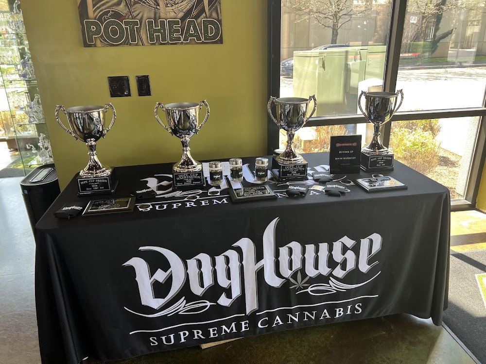 Main Street Marijuana East photo 6