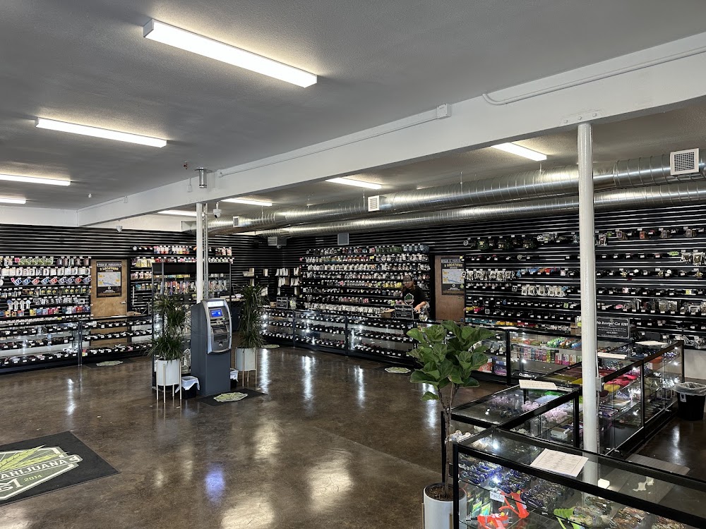 Main Street Marijuana North photo 4