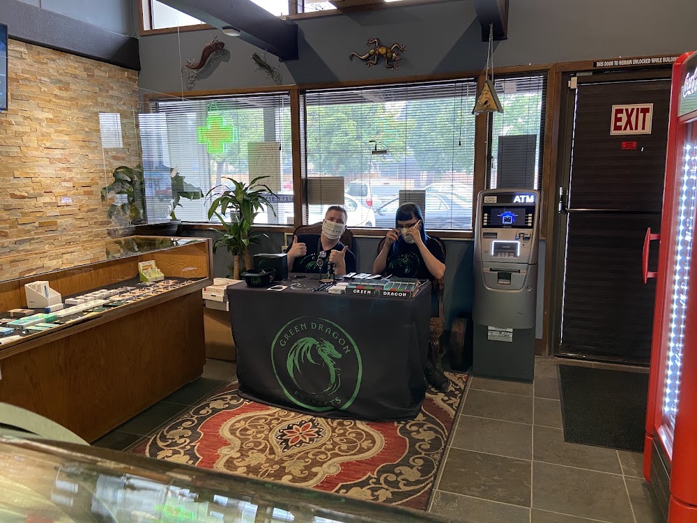 Marie Janes Cannabis Connection photo 4