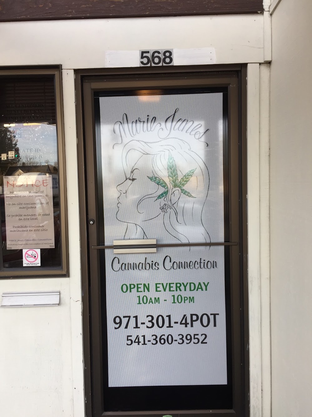 Marie Janes Cannabis Connection photo 5