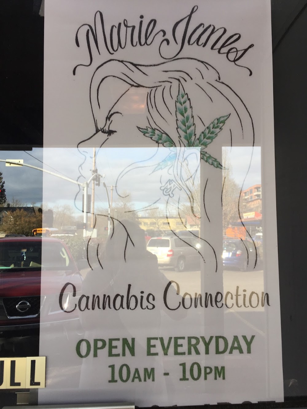 Marie Janes Cannabis Connection photo 7