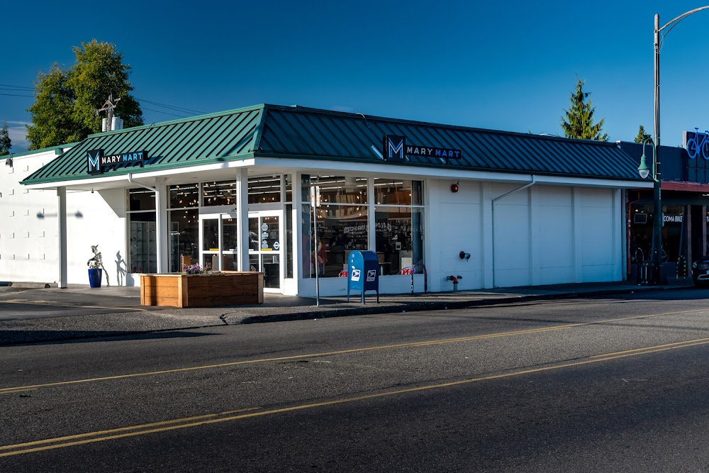 Mary Mart photo 1