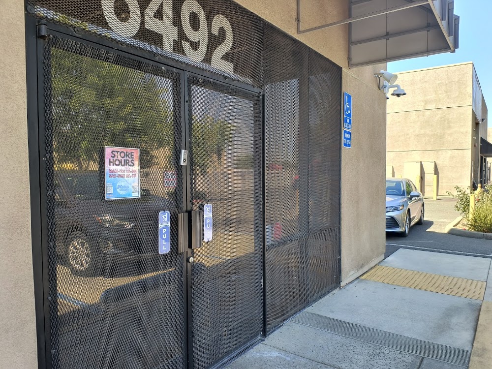 Metro 1996 photo 1