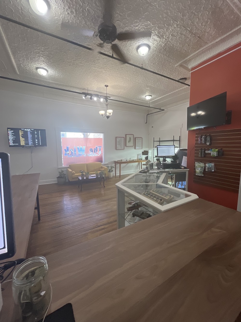 The Wick Cannabis Market photo 4