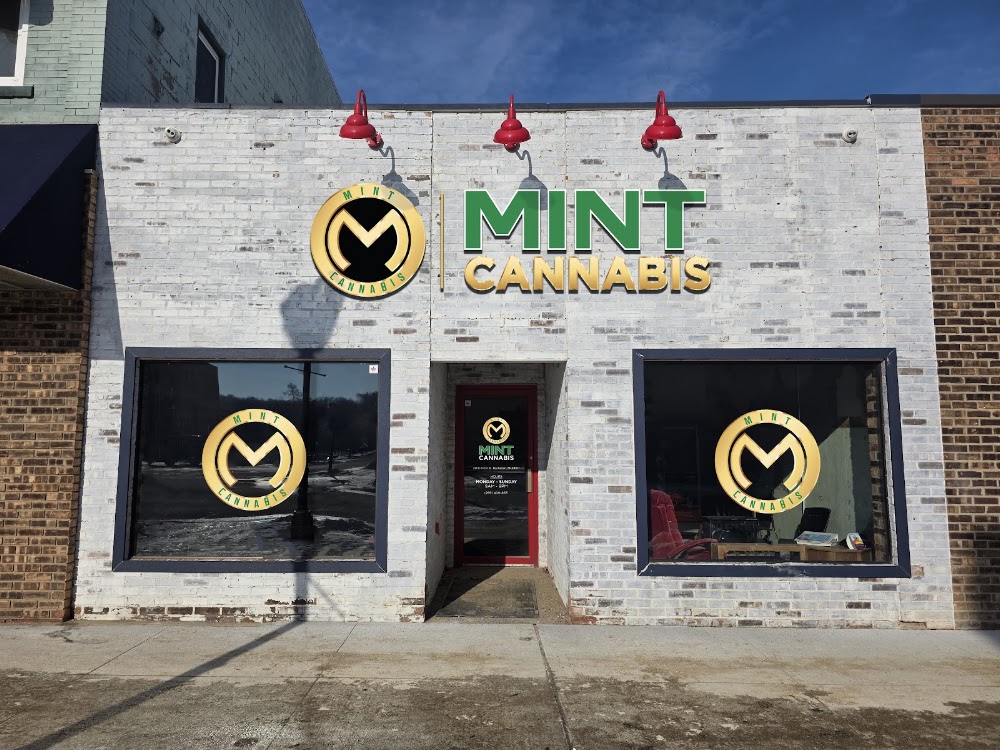 Mint Cannabis photo 1