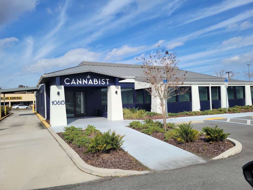 Mint Cannabis photo 1