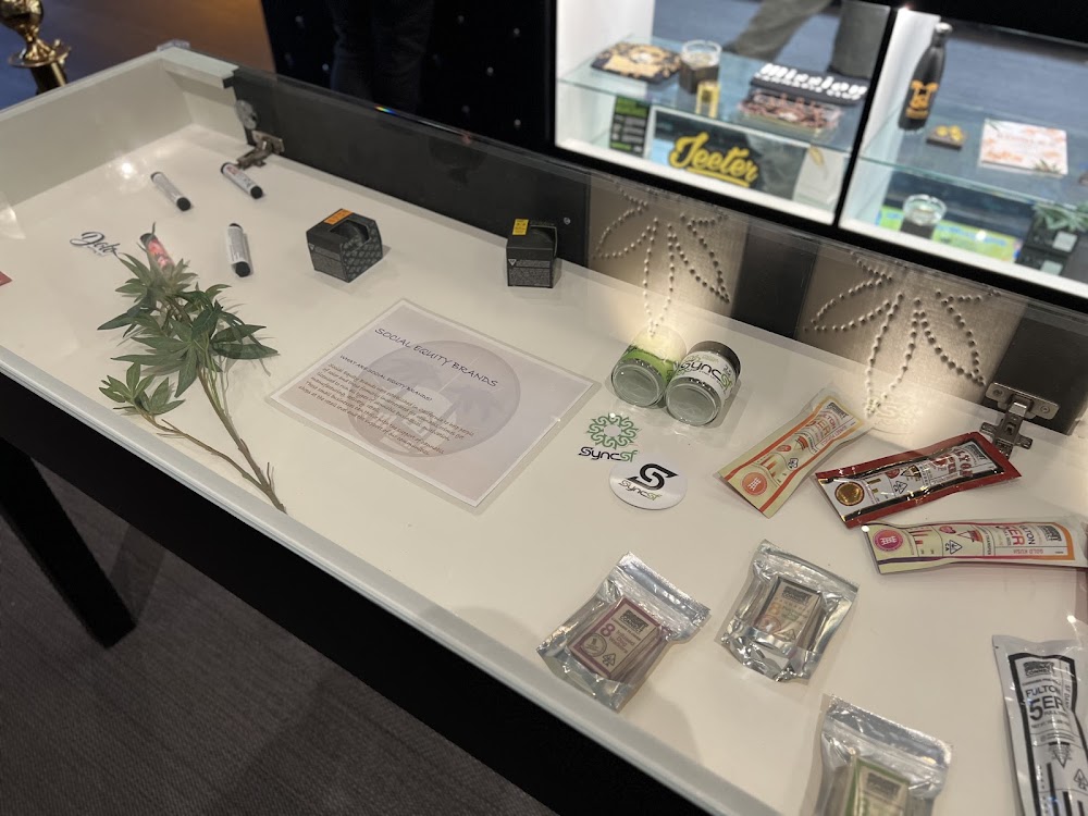 Mission Cannabis Club photo 8
