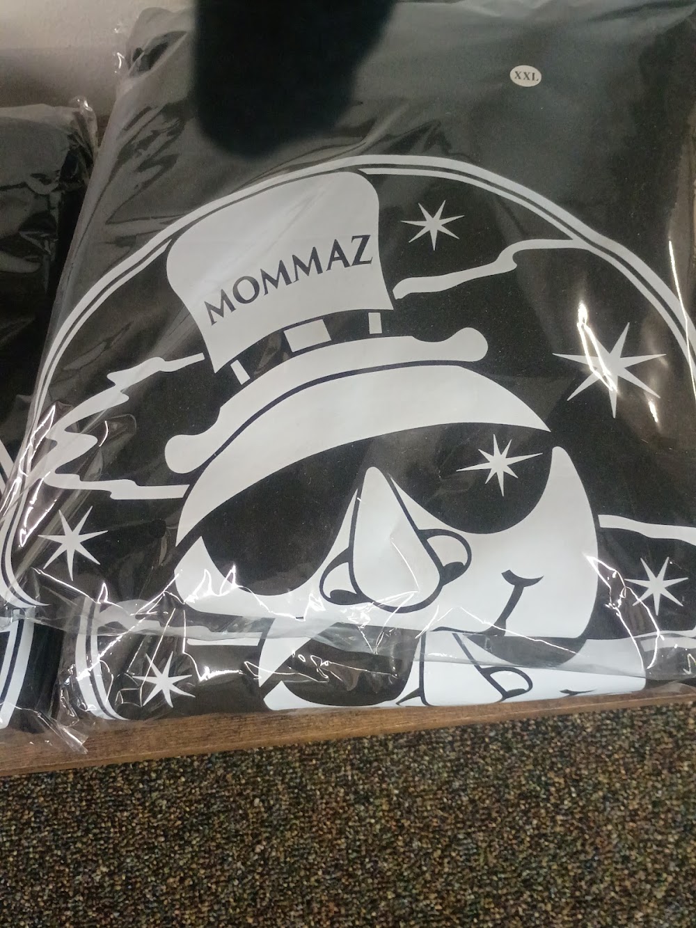 Mommaz photo 2