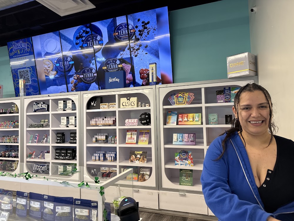 Mr Nice Guy Marijuana Cannabis Dispensary Lake Elsinore photo 5
