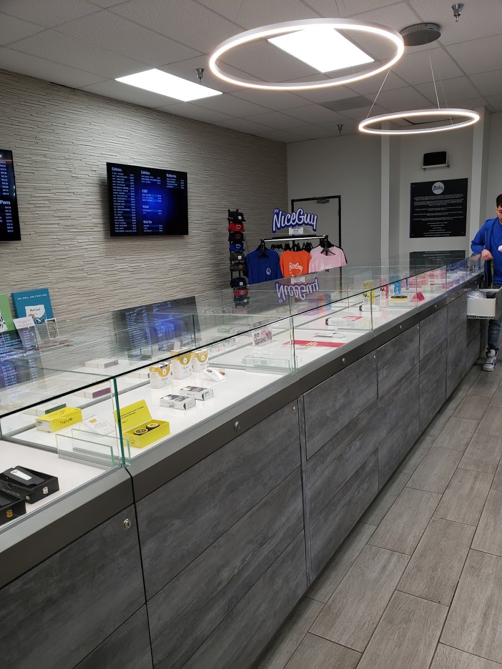 Mr Nice Guy Marijuana Cannabis Dispensary Santa Ana photo 2