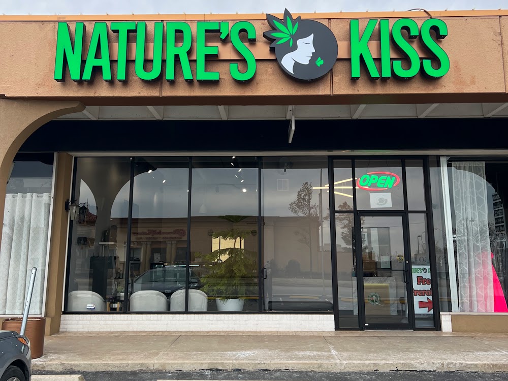 Nature's Kiss photo 1