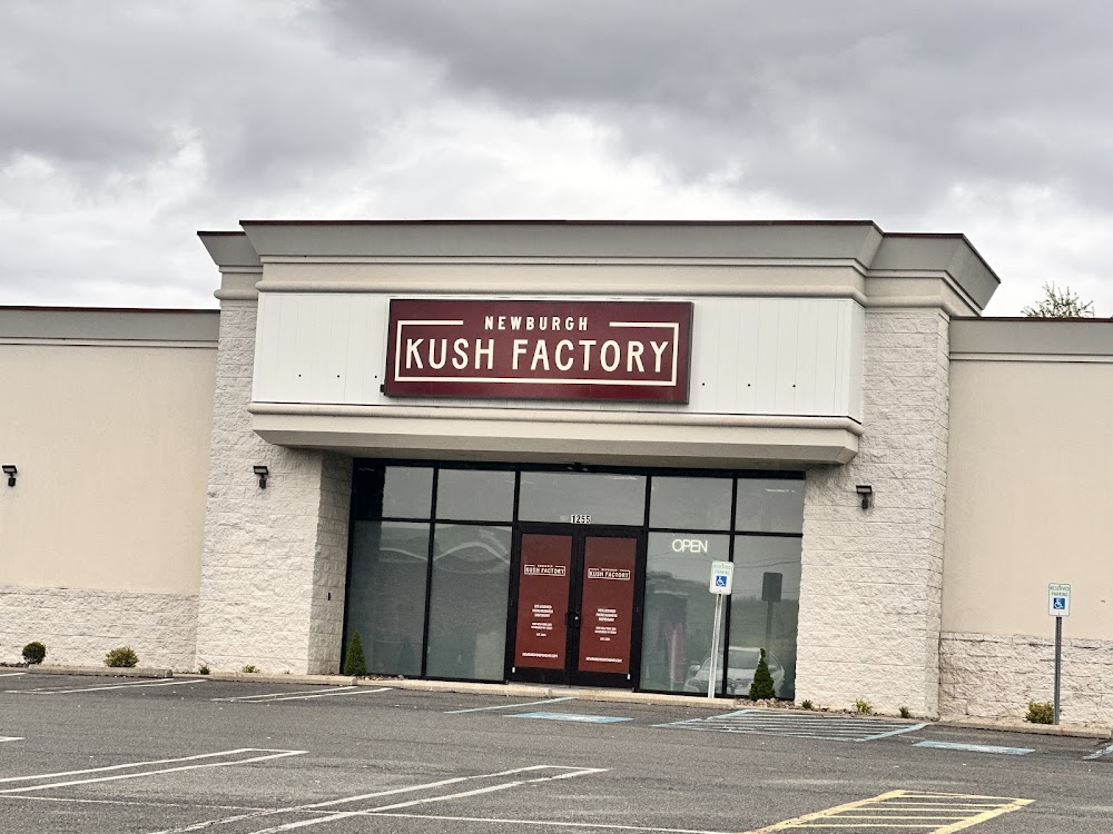 Newburgh Kush Factory photo 1