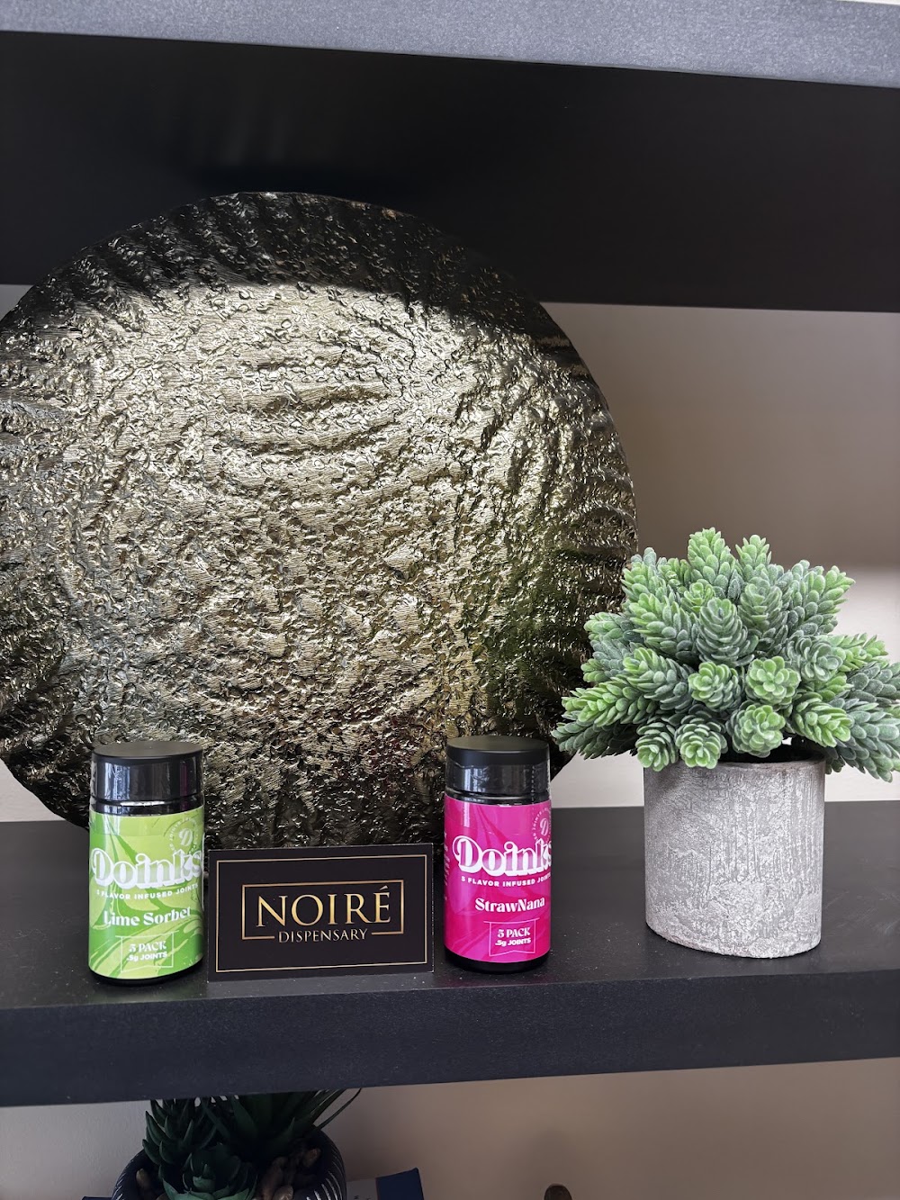 Noire Dispensary photo 6