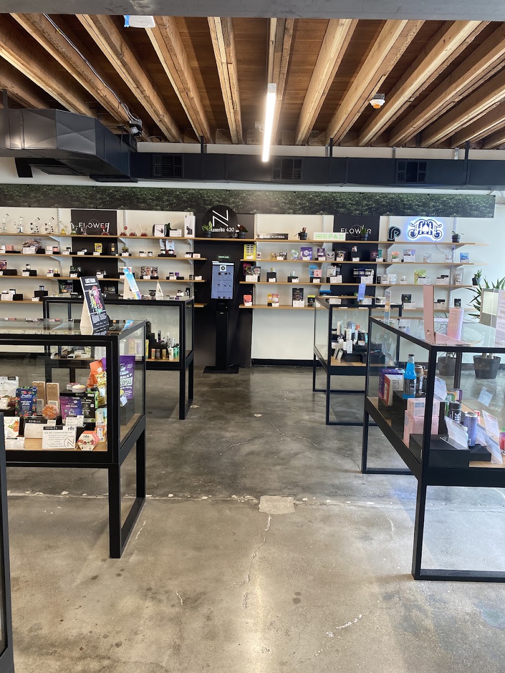 Nug Alameda photo 2