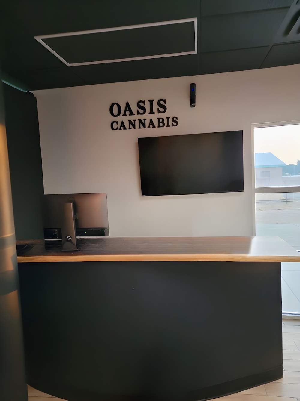 Oasis Cannabis CO - Belen photo 7