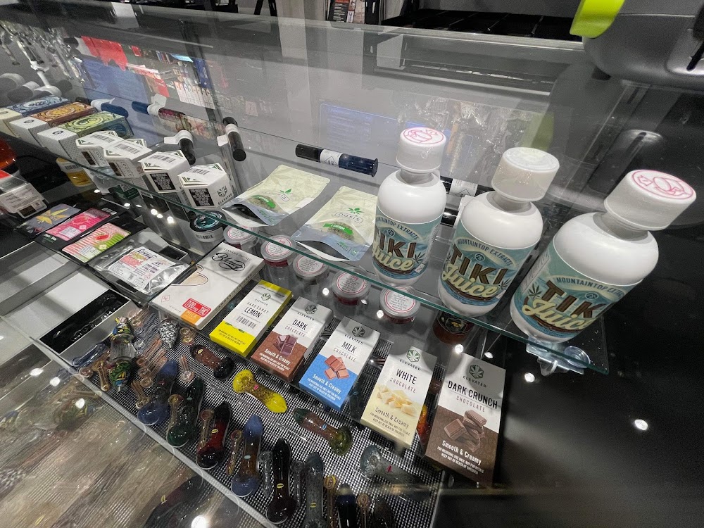 Oasis Cannabis CO - Farmington photo 7