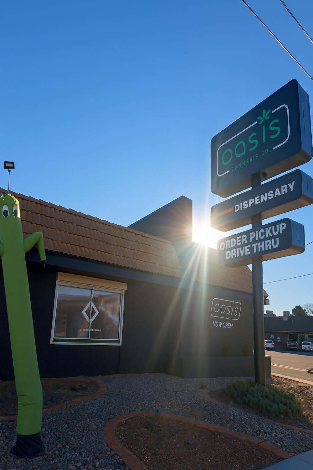 Oasis Cannabis CO - Gibson: Open Now! photo 4