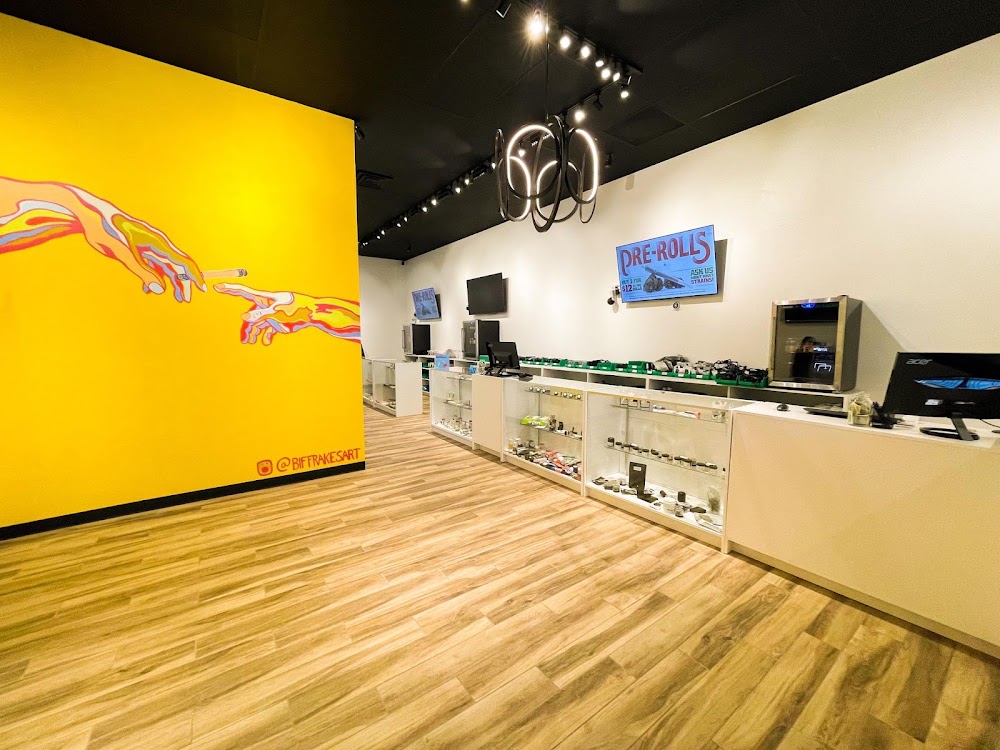 Oasis Cannabis CO - Midtown photo 5