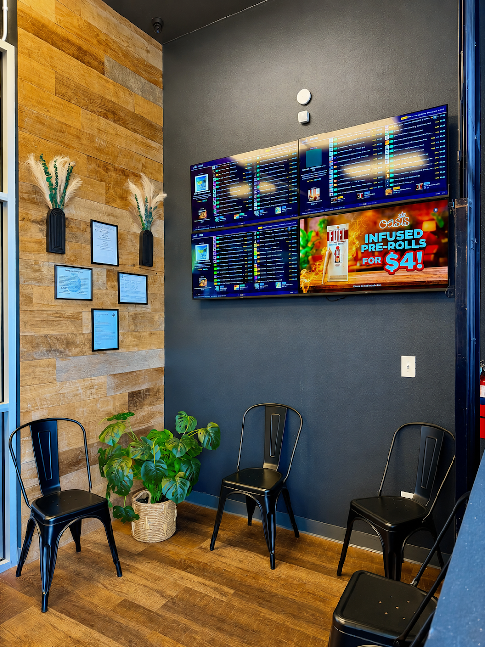 Oasis Cannabis CO - Unser: Now Open! photo 6
