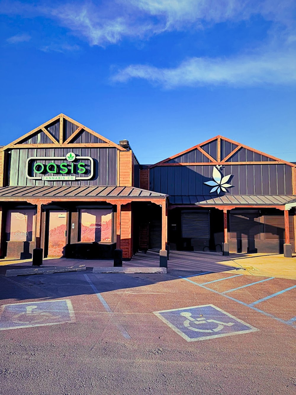 Oasis Cannabis - Osuna photo 1