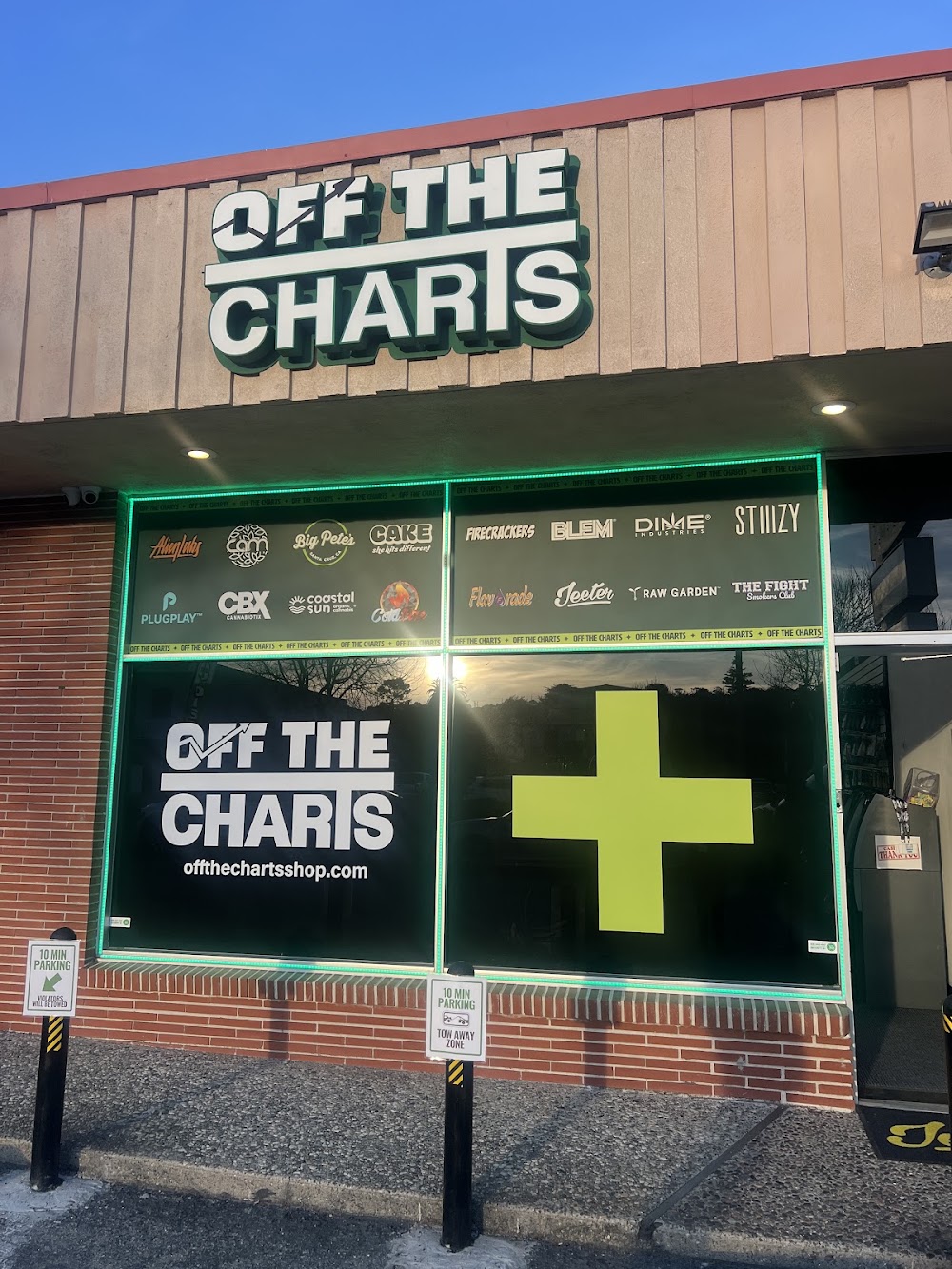Off The Charts photo 1