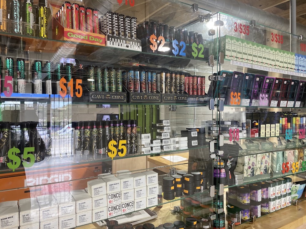 Okc 10 Dispensary photo 2