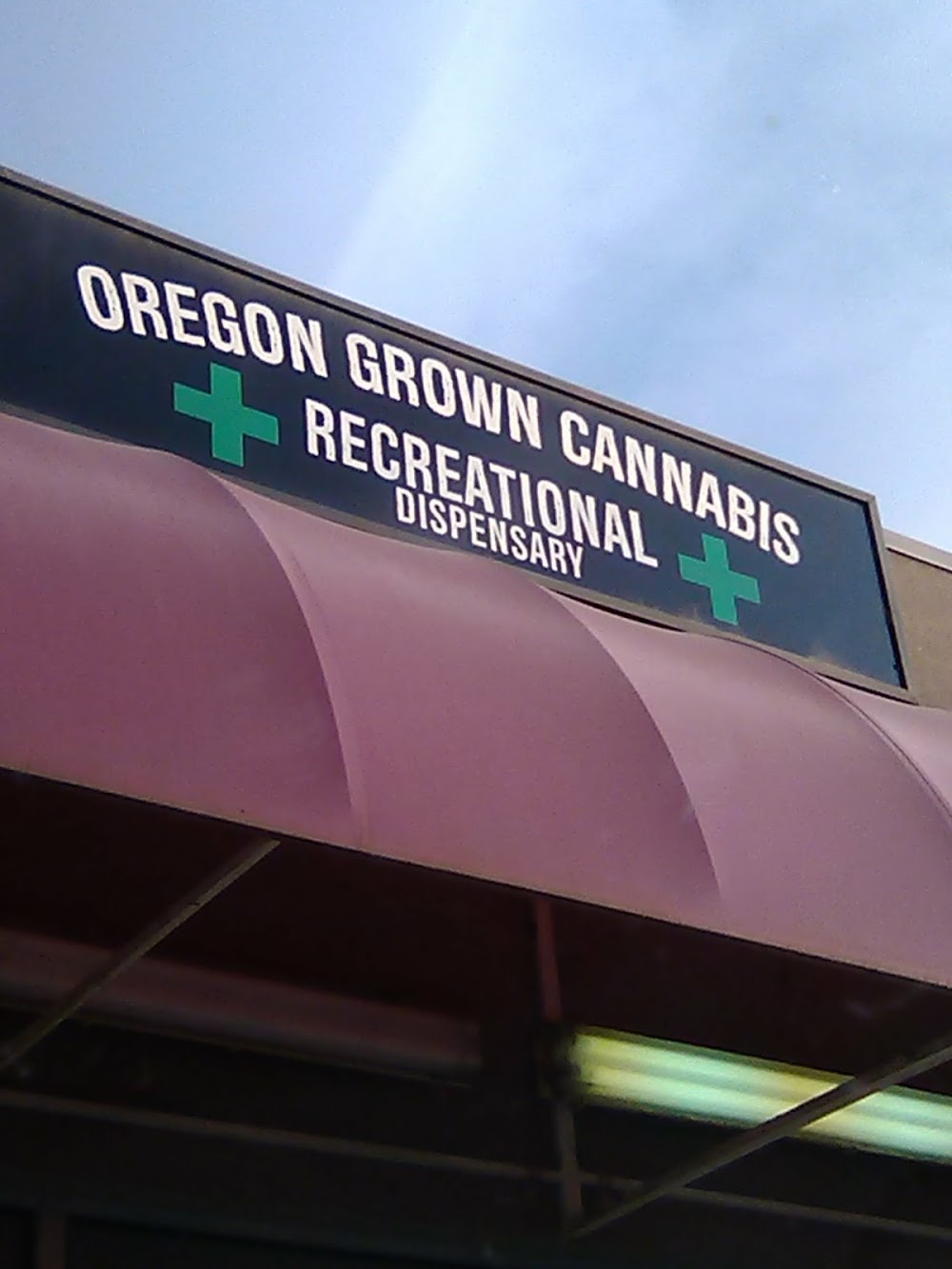Oregon Grown Cannabis Recreational Dispensary photo 1