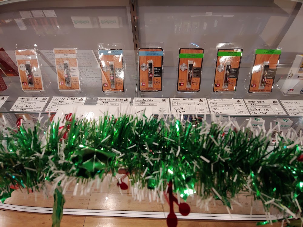 Oregon Grown Cannabis Recreational Dispensary photo 3