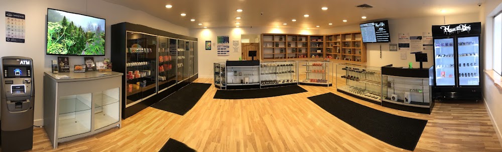 Paka House Cannabis photo 2