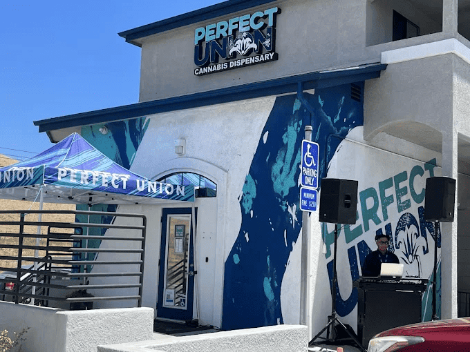 Perfect Union photo 1