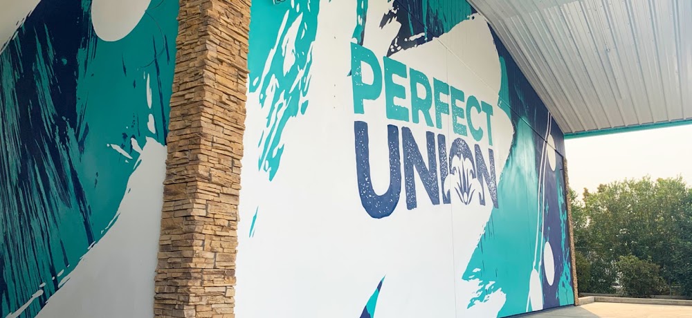 Perfect Union photo 2
