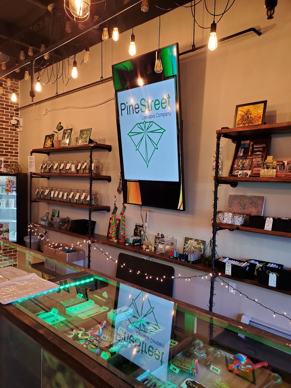 Pine Street Cannabis Company photo 6