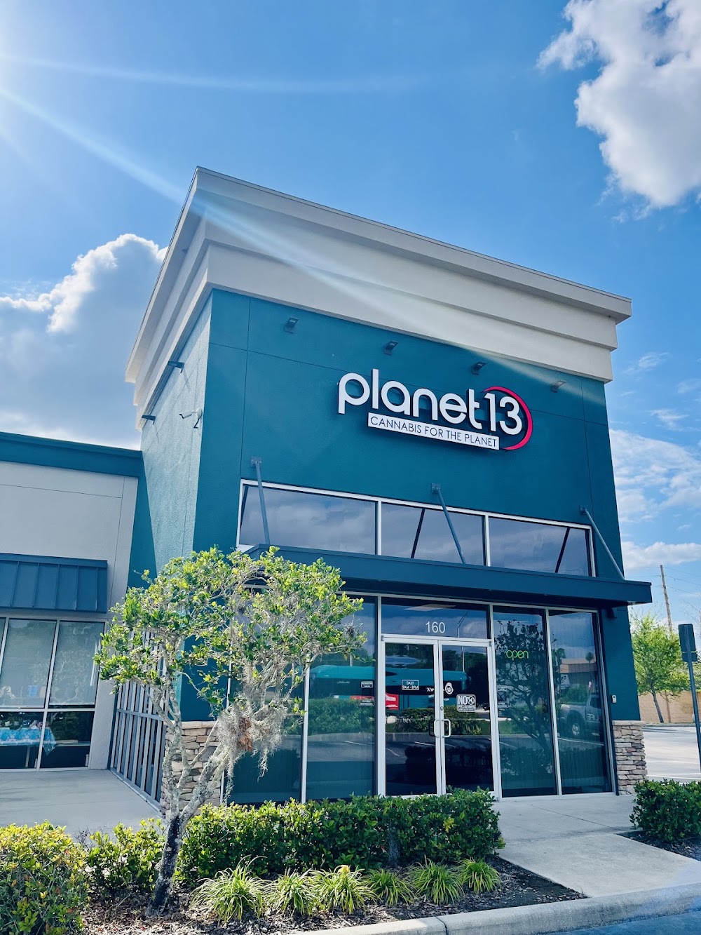 Planet 13 photo 1
