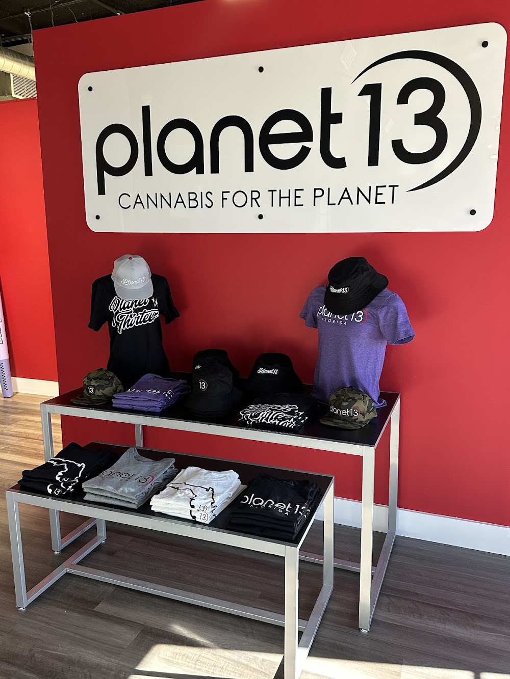 Planet 13 photo 8