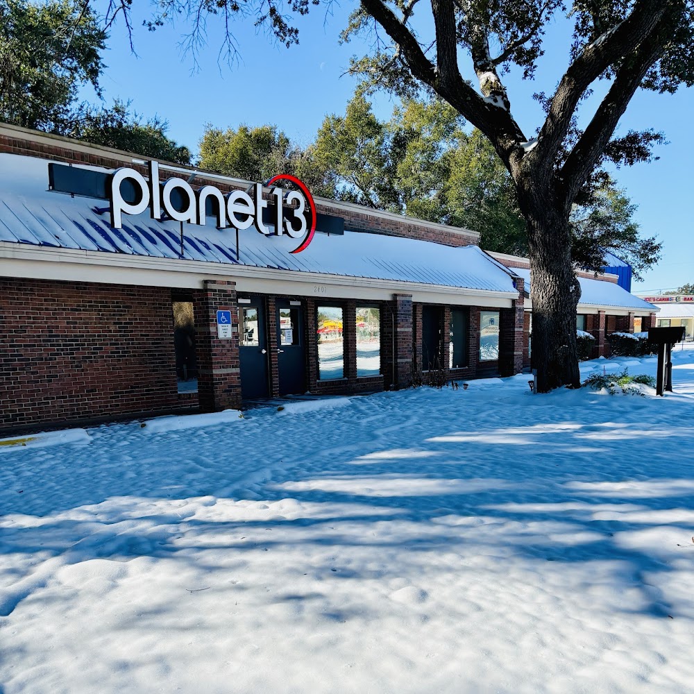 Planet 13 photo 1