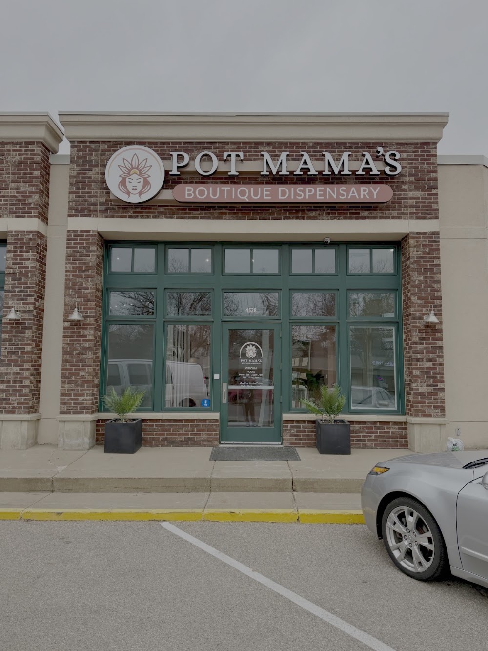 Pot Mamas photo 1