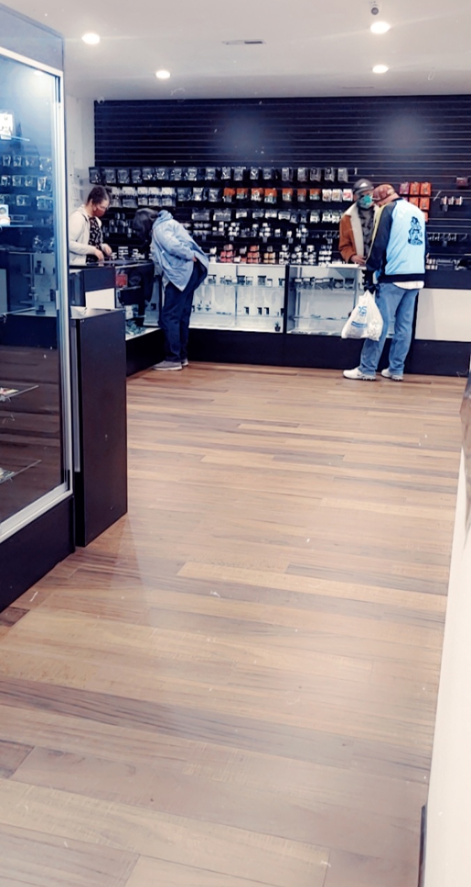 Pot Zone Of Vancouver photo 6