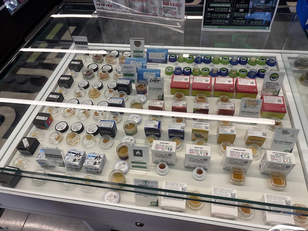 Puff Cannabis Centerline photo 7