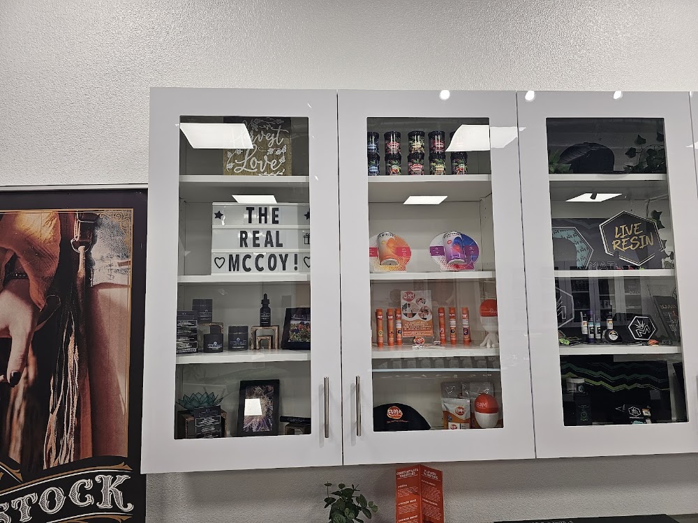 Pure Tonic Dispensary photo 2