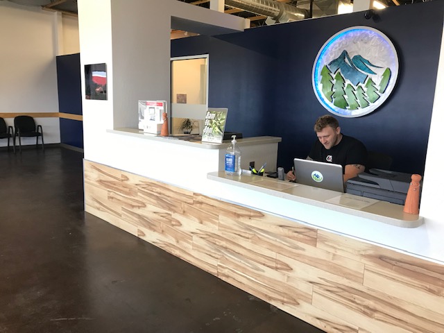 Purlife Dispensary - Montgomery photo 4