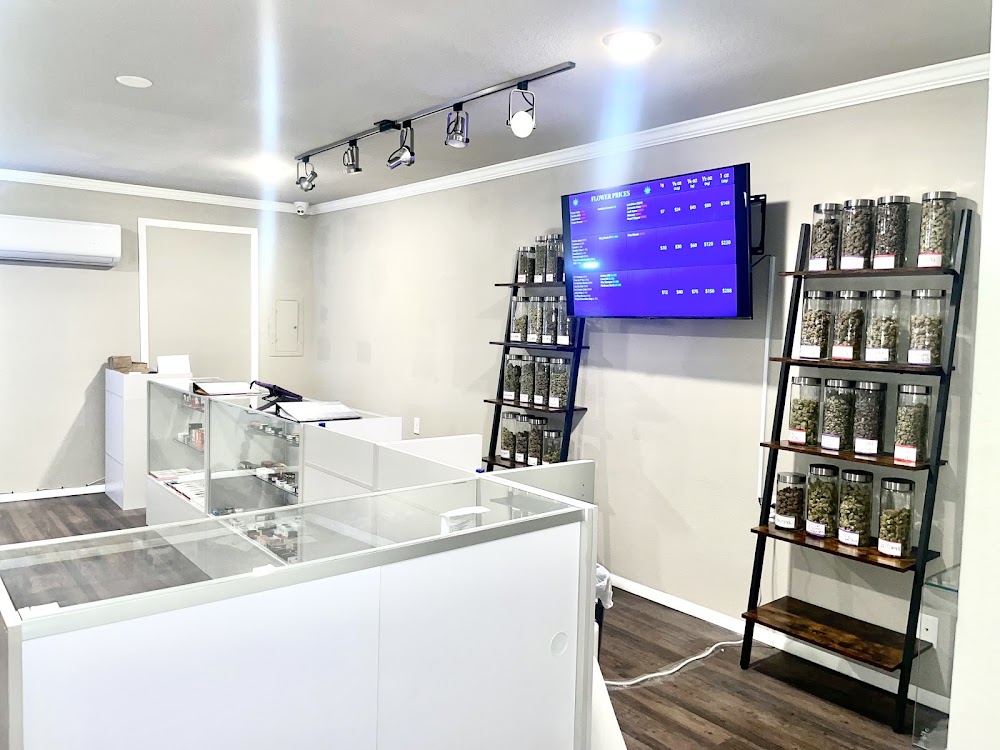 Purple Moon Dispensary - Coweta photo 1