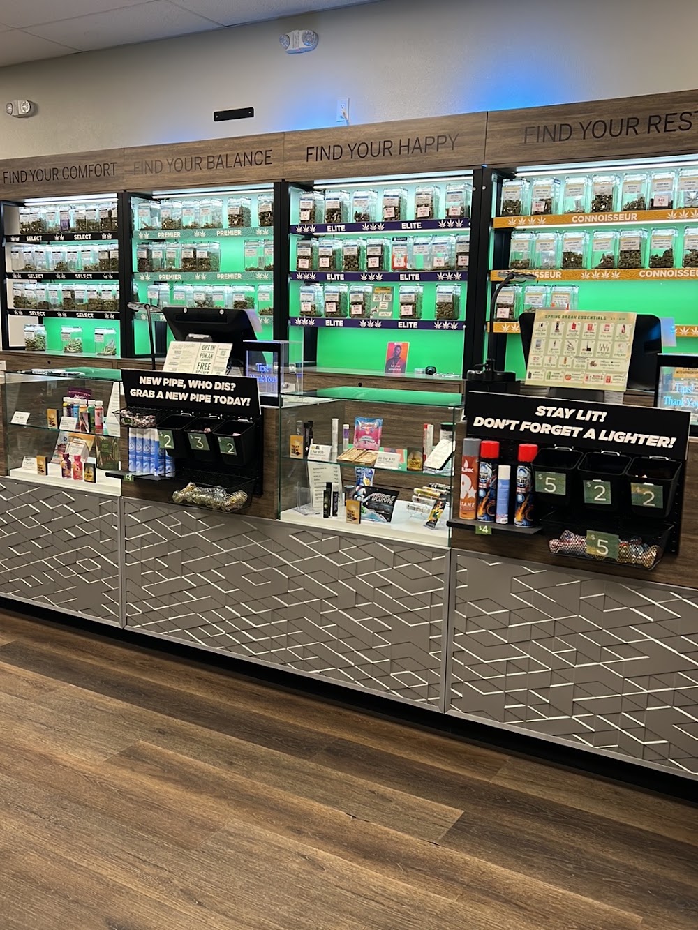 R Greenleaf Cannabis Dispensary - Hobbs photo 4