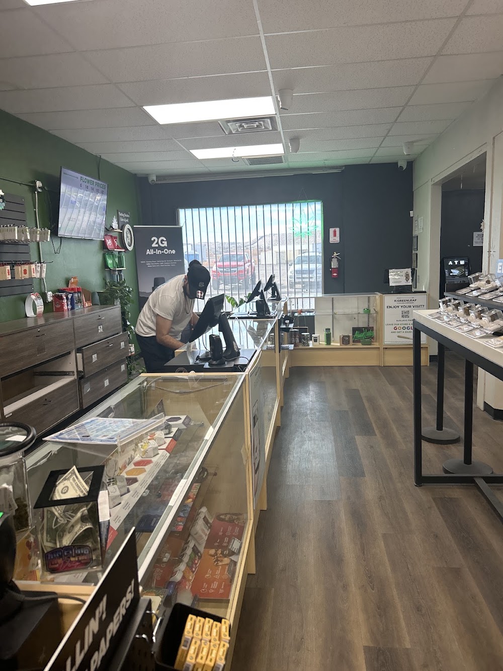 R Greenleaf Cannabis Dispensary - Sunland Park photo 2
