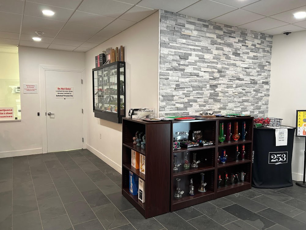 Rc Retail Amherst photo 6